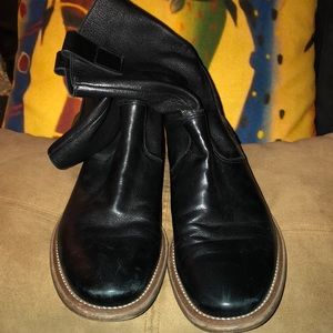 COLE HAAN BLACK NIKE AIR BLACK BOOTS Sz. 6 1/2 B